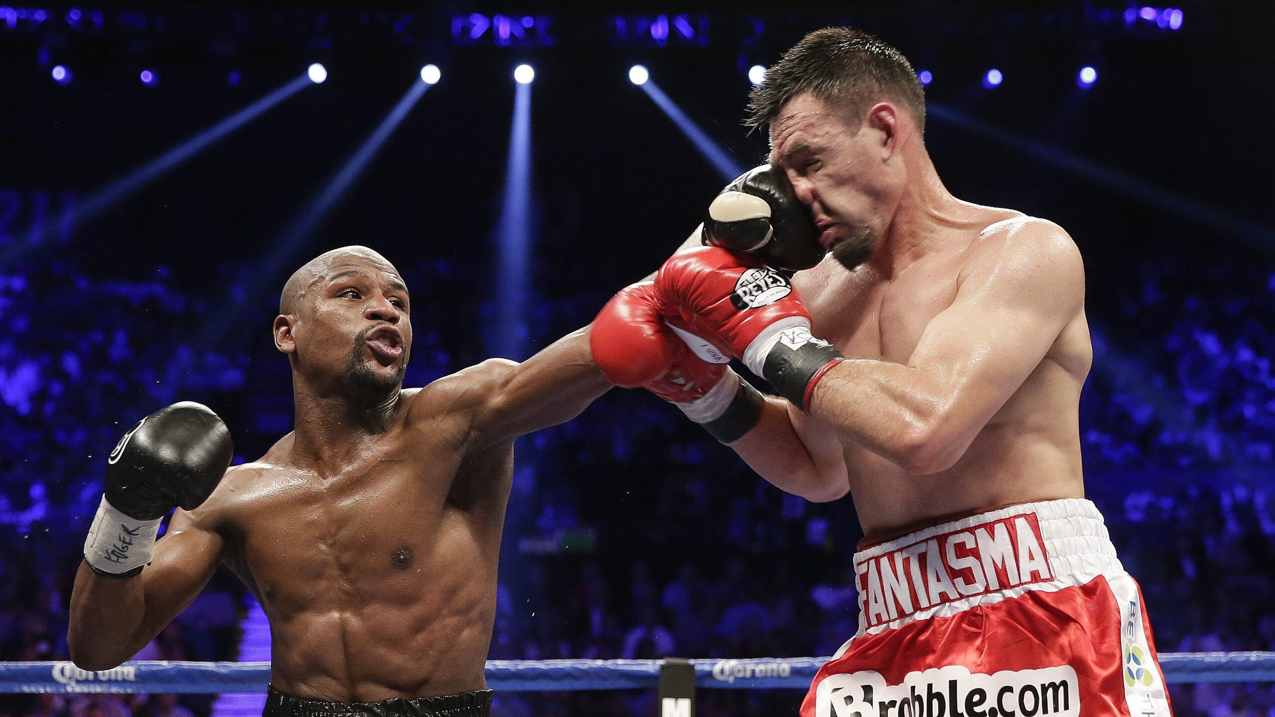 罗马对阵玻利维亚，当卡瓦哈尔的满分评分照亮足球的荒诞与真实